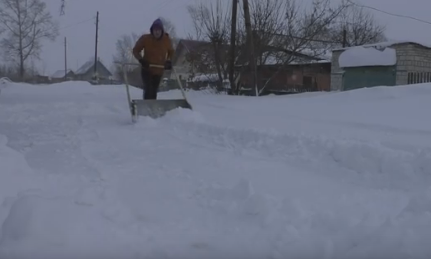 Ручной скребок для снега своими руками